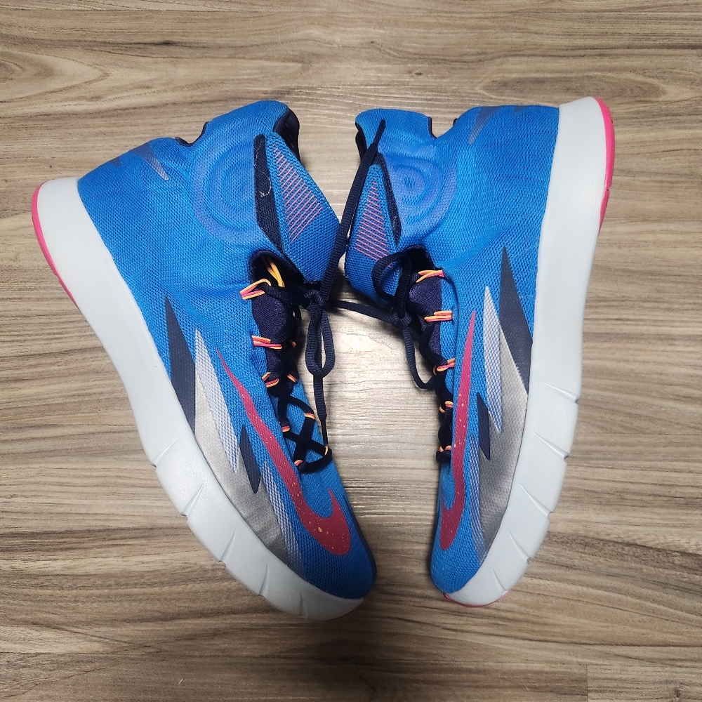 Nike Zoom Hyperrev Size 12 - image 5